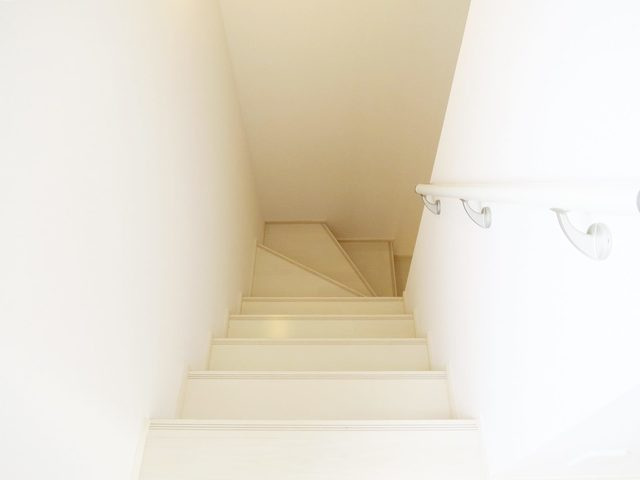 ヴェルエールの内装|階段はこんな感じです！