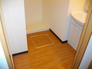 サンライズ三ツ池のその他