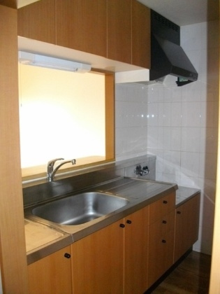 サンライズ三ツ池のキッチン