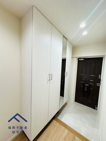 ロータリープラザ二日市の玄関