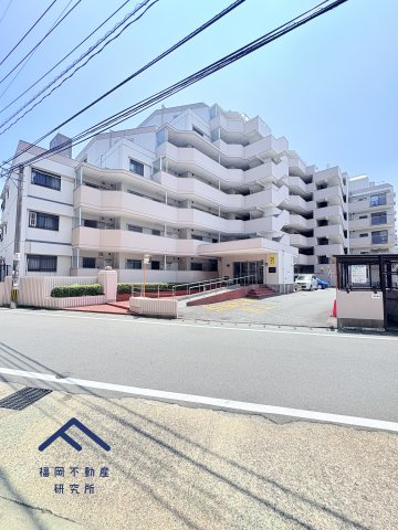 ロータリープラザ二日市の外観