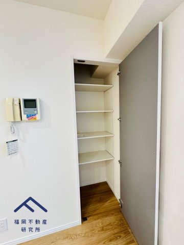 ロータリープラザ二日市の収納