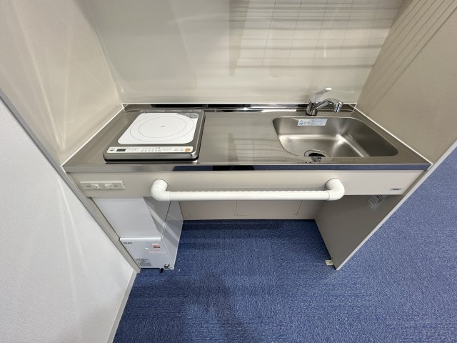 オーロラ三田　101のキッチン