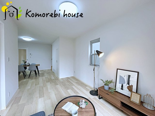 さいたま市大宮区三橋　中古一戸建ての居間・リビング