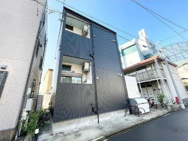 Fiore(フィオレ)のエントランス