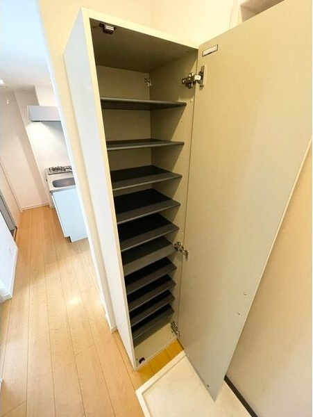 Fiore(フィオレ)の玄関