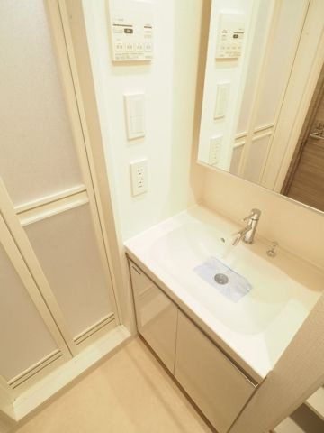 レジディア中延Ⅱの独立洗面台