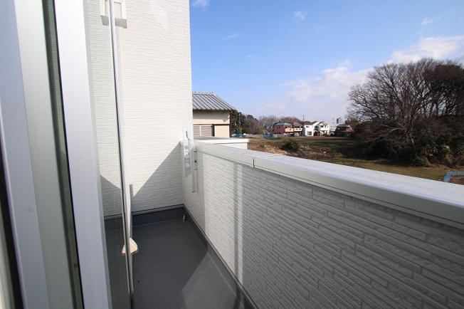 【バルコニー】 | 朝霞市根岸台８丁目　新築一戸建住宅　全1棟（朝霞店） | 2026年2月16日撮影
