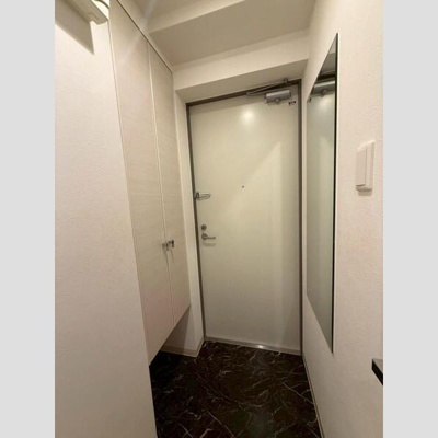 【玄関】 | モデナ山鼻