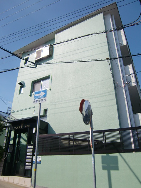 サンビルダー美野丘の外観