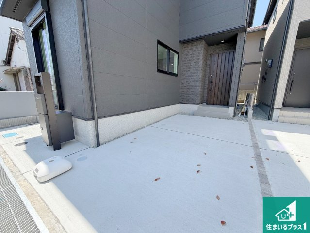 尼崎市塚口町　第1期　新築一戸建ての駐車場|駐車スペース！散水栓があるので、こまめに愛車を洗えます！