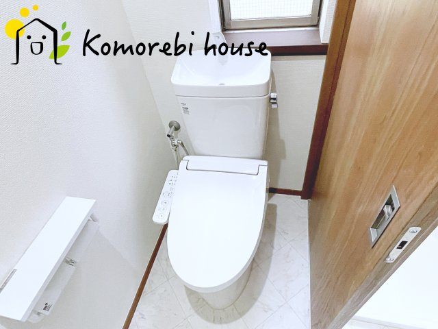 さいたま市見沼区大和田町　中古戸建のトイレ|落ち着いた色調のトイレです