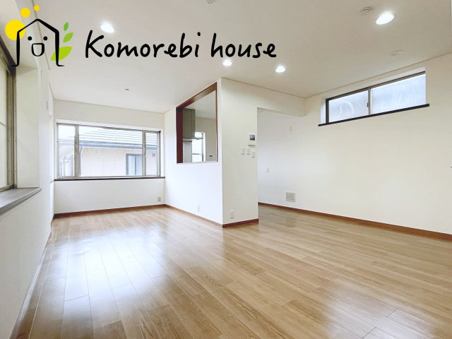 さいたま市見沼区大和田町　中古戸建の居間・リビング|居間です