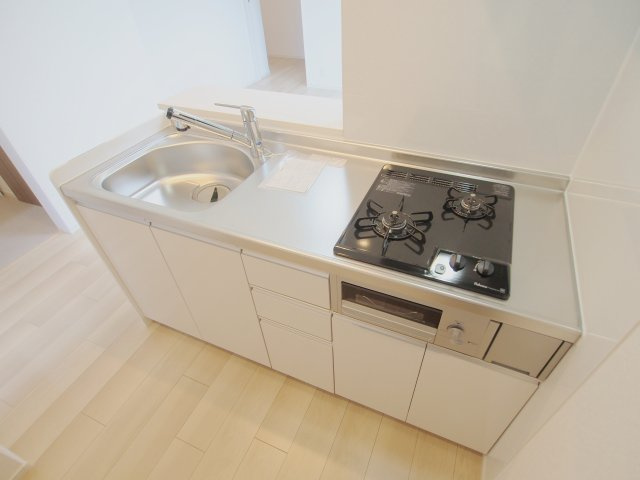 広島市安芸区矢野東６丁目のアパートのキッチン