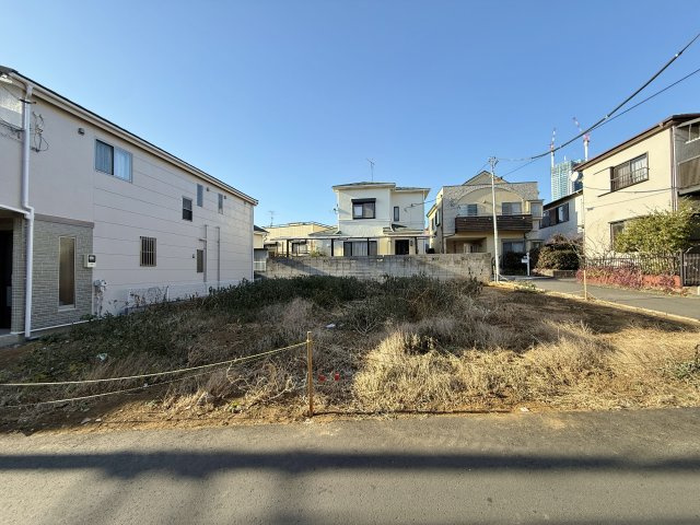 豊島区雑司が谷1丁目 全2区画 B区画の外観|南東角地につき日当たり良好です
建築条件ございません
お好きなハウスメーカーにて建築いただけます♪