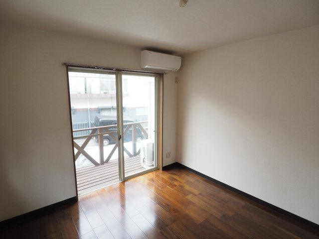 【居間・リビング】 | ラークハイツ