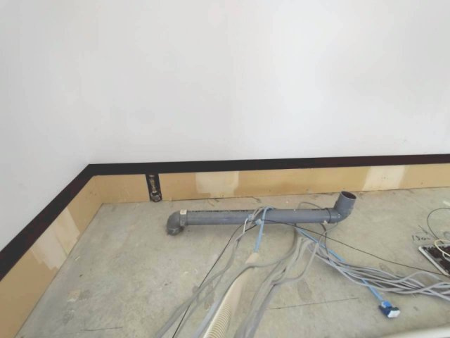 M'sカントリービルの内装