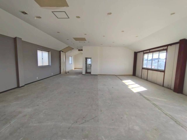 M'sカントリービルの内装