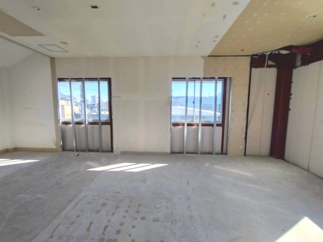 M'sカントリービルの内装