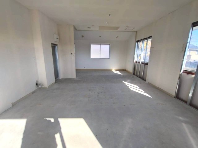 M'sカントリービルの内装