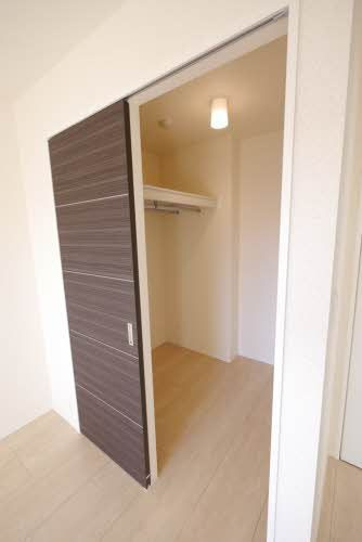 グレースガーデン田井島の収納