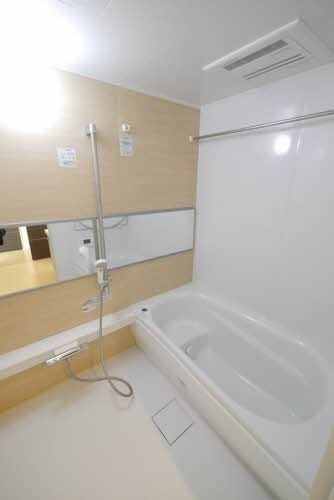 グレースガーデン田井島の浴室