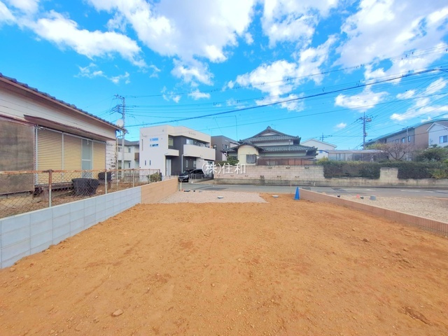 【新築分譲住宅】ふじみ野市川崎２丁目（全6棟）の前面道路含む現地写真