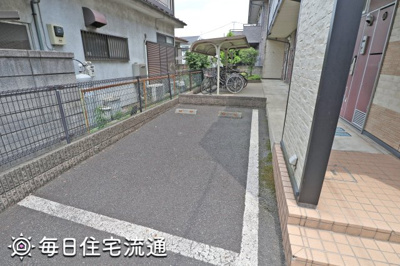 【駐車場】 | メゾンドラフィネ成城