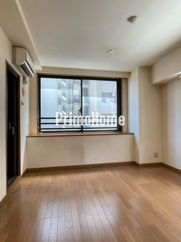 コンフィール日本橋アクアシティの居間・リビング