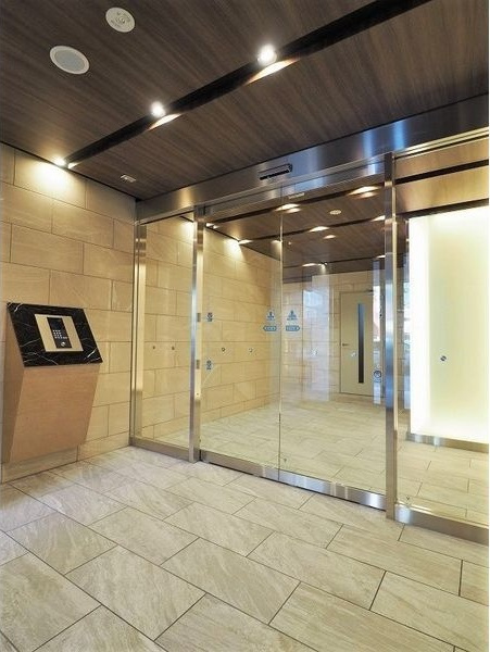 SD Court Kanayamaのエントランス