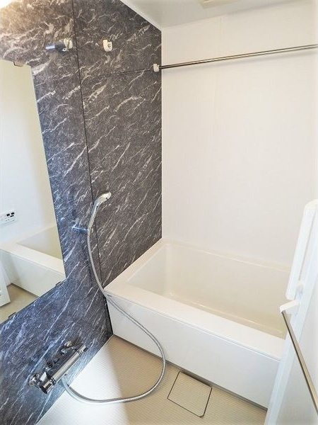 SD Court Kanayamaの浴室