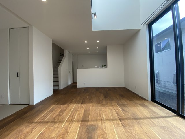 【居間・リビング】 | 北区鶴羽田2