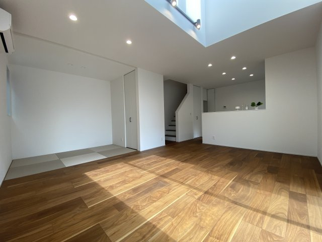 【居間・リビング】 | 北区鶴羽田2