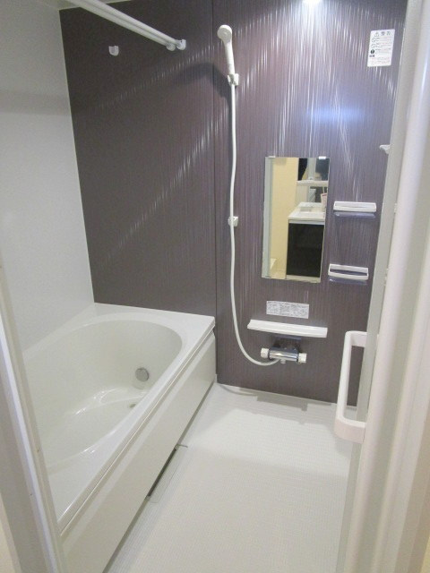 ＷＩＮＧⅢ（ウイングスリー）の浴室|1416サイズ、追焚・乾燥機付