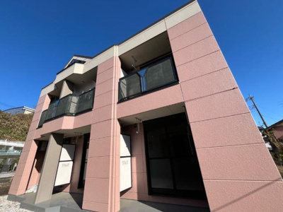 【バルコニー】 | スクエアＳＡＳＡＩ | 外観写真（昼）