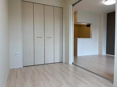 【内装】 | オールラウンド | 室内