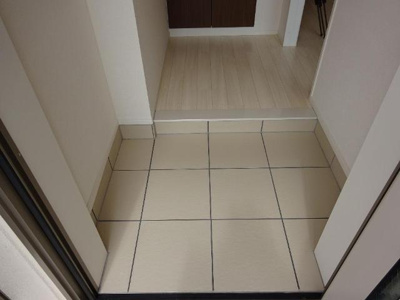 【玄関】 | ウインズ・Ａ | 玄関