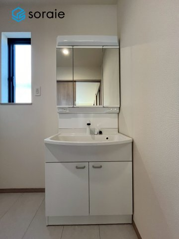 狭山富士見14期　新築戸建　ハートフルタウンの独立洗面台|１月２６日撮影