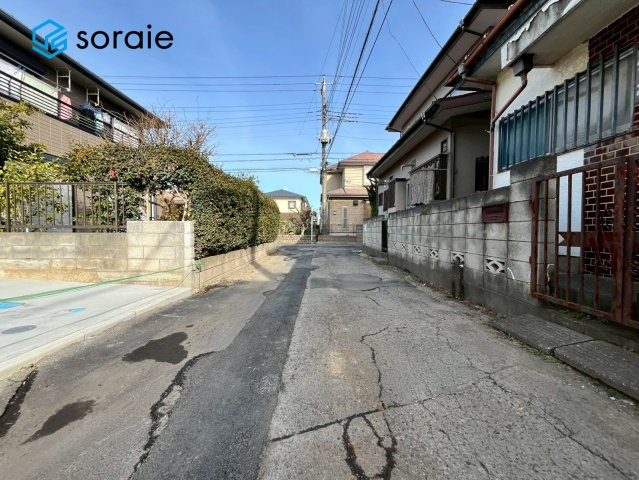 狭山富士見14期　新築戸建　ハートフルタウンの前面道路含む現地写真|１月２６日撮影