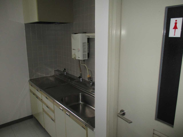 御幸本町 丸善ビルのキッチン