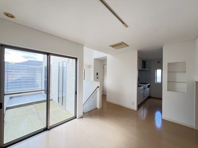 奈良市法華寺町の居間・リビング|ダイニングキッチン　10.13帖