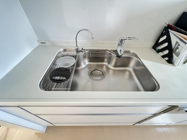 奈良市法華寺町のキッチン|清潔感のあるステンレスシンク