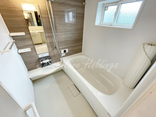 茅ヶ崎市東海岸北５丁目のアパートの浴室