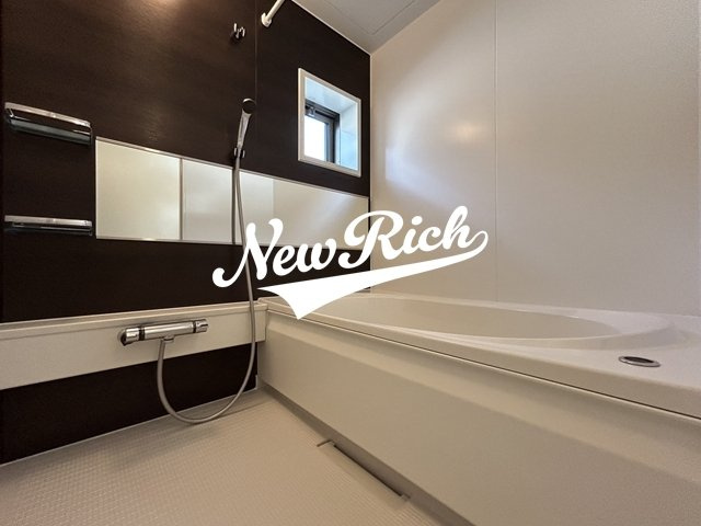 前橋市ぬで島町のアパートの浴室