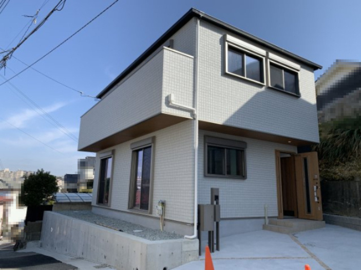 朝霧東町２丁目　新築一戸建ての外観