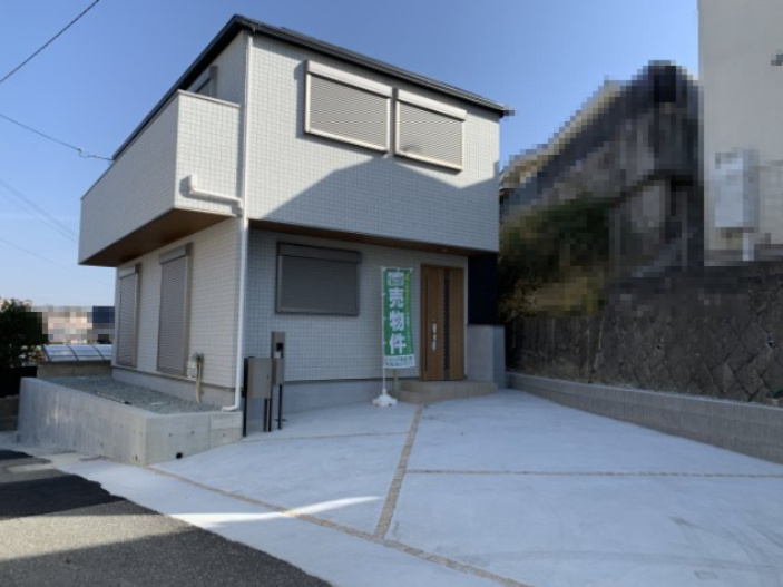 朝霧東町２丁目　新築一戸建ての外観