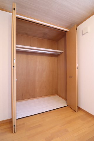 ラ・ポールメゾン北野Bの収納