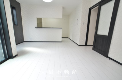 【居間・リビング】 | 座間市立野台3丁目　新築戸建て　全１棟【仲介手数料無料】 | 【仲介手数料無料でご紹介可能です】大樹不動産