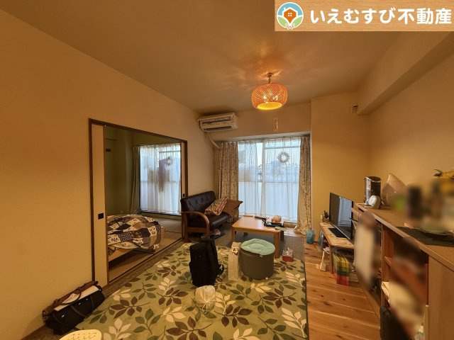 ダイアパレスビッグウィング深谷の居間・リビング