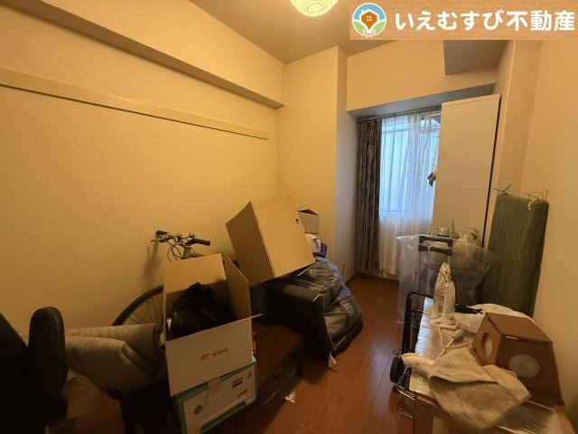 ダイアパレスビッグウィング深谷の洋室